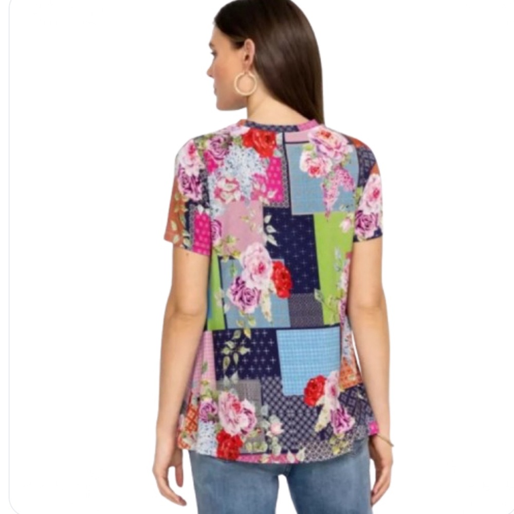 NWT Johnny Was Rose Patch Top Tee Multi Color Stretch JANIE Crewneck A-Line XXS - Picture 2 of 6